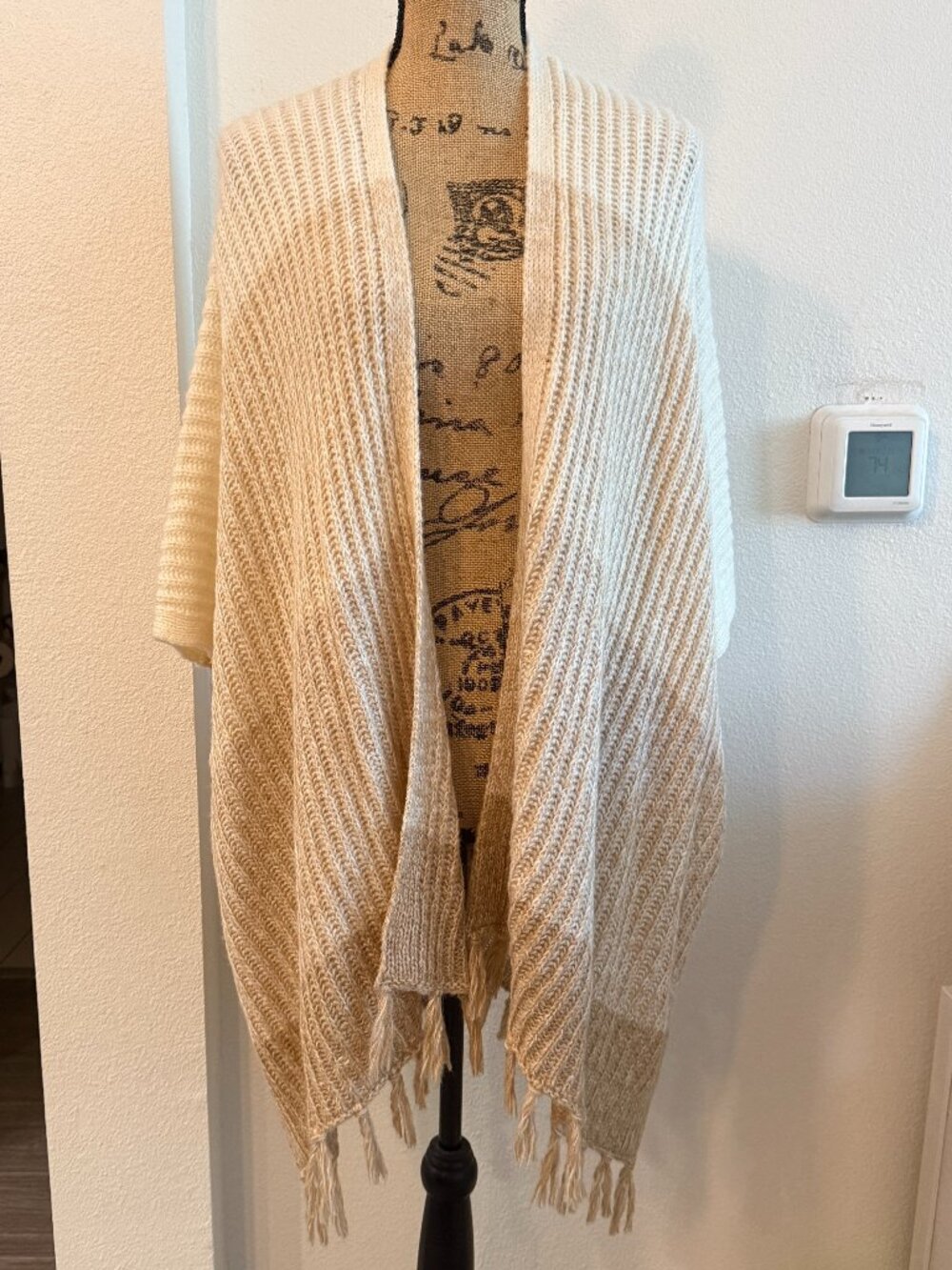 American Eagle Cream Open Knit Fringe Poncho Cardigan One Size NWT